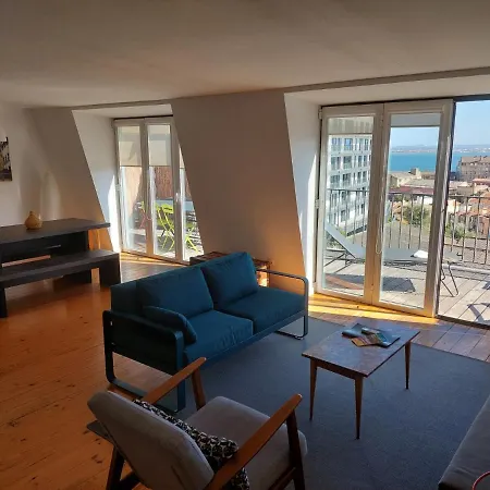 Big Terrace Apartment-graca